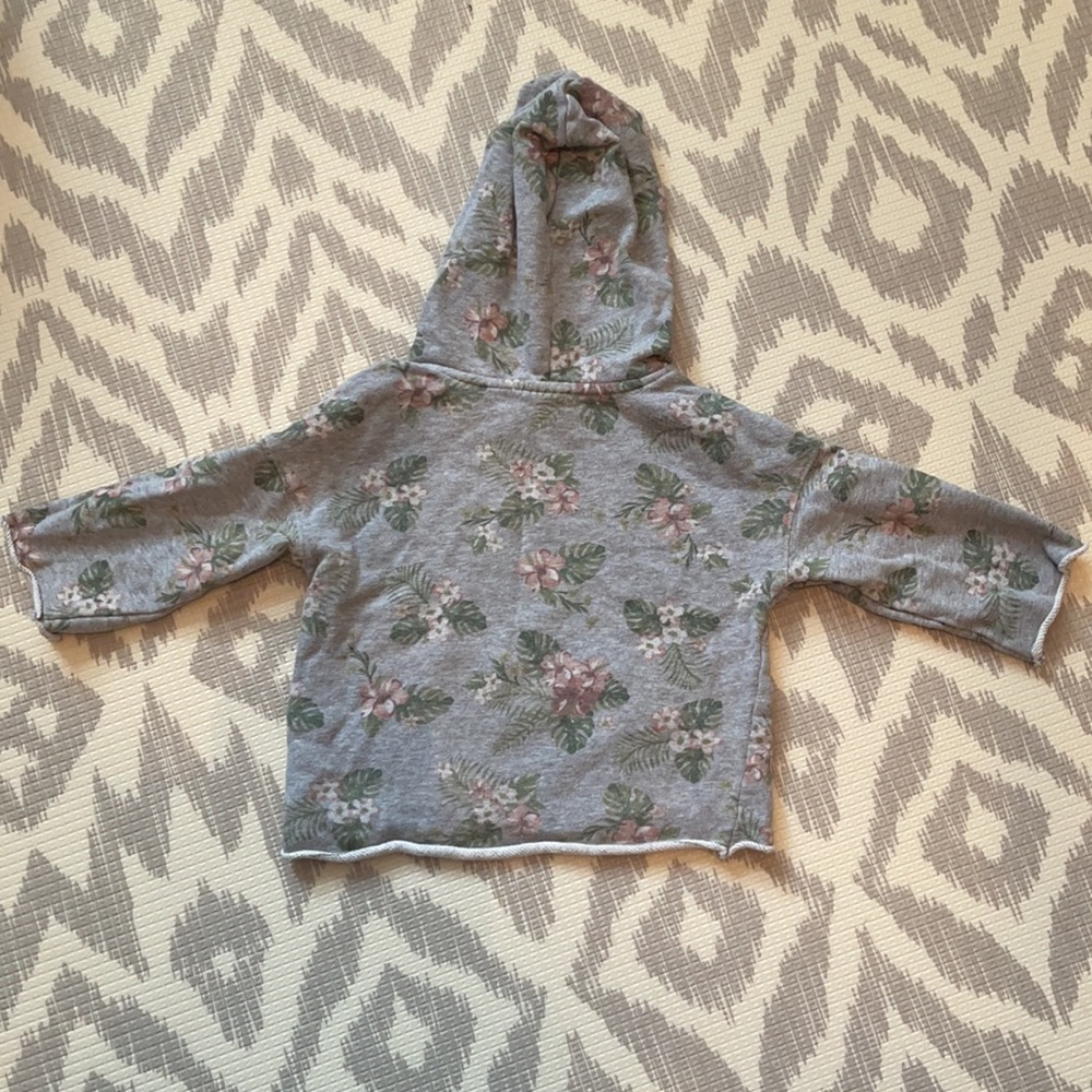 2T Art Class Sweat Shirt - Picture 2 of 3